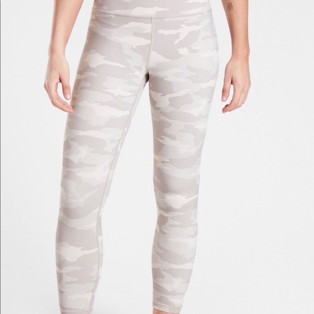 Athleta Elation 7/8 camo leggings